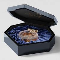 Caja de cosméticos y perfumes en forma de corazón de diseño creativo Qixi Día de San Valentín Edición limitada Material de madera Centro comercial Exclusivo