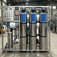 Machine de purification d'eau par osmose inverse de 2 tonnes par heure, système de filtration d'eau pure et purifiée