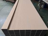 Umweltfreundlicher Grüner Outdoor-WPC-Holz-Kunststoff-Verbundwerkstoff Co-Extrusions-Bodenbelag für den Garten