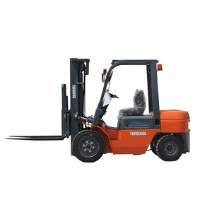 Nuovo Carrello Elevatore Diesel a Quattro Ruote Motrici da 3 Tonnellate per Industrie Edili con Motore Diesel - Product Image 3