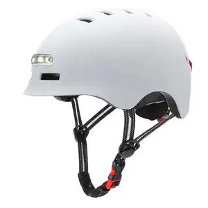 Casque de Scooter électrique de patin de vélo de route de vente chaude avec USB casque de vélo de lumière LED clignotant avant arrière rechargeable