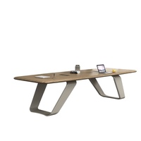 Ensemble de table et de chaises de conférence moderne pour hôtel, mobilier de bureau durable et écologique avec pieds en métal
