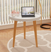 Table basse moderne en plastique facile à nettoyer et durable avec pieds en bois pour petit salon, fabriquée par l'usine de meubles de Bazhou en Chine