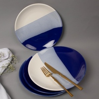 Assiette de service ronde en céramique moderne de qualité supérieure pour la maison, les restaurants, les hôtels et les cafés, disponible à la vente