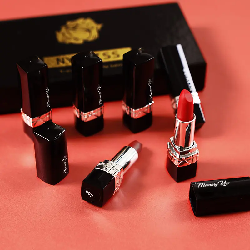 Set di rossetto liquido organico vegano a 6 colori con ingredienti minerali a base di erbe antiaderenti e impermeabili per il trucco