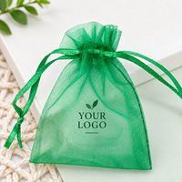Sacs de shopping en organza en gros, pochettes cadeaux personnalisées avec cordon pour bijoux, cosmétiques et cadeaux de fête