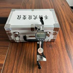 Jauges de contrainte portatives pour mesurer les déformations des structures de bâtiments - Product Image 6