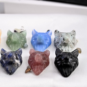Cabeza de Lobo Tallada en Cristal Natural Multicolor, Artesanía, Adornos de Animales Pequeños - Otras Artesanías de Cristal - Product Image 1