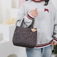Tas Tote Wanita Warna Solid Motif Kartun dengan Bukaan Terbuka, Tas Kanvas Lucu, Tas Tangan Stylish untuk Belanja Sehari-hari dan Santai