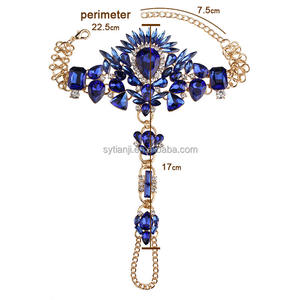 2022 लक्जरी डिजाइनर ग्रीष्मकालीन समुद्र तट ऊपर क्रिस्टल रंग पैर की चेन महिला सेक्सी पैर की अंगुली की अंगूठी और सिंगल आउटलेट ग्रीष्मकालीन गहने - Product Image 6