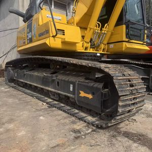 Nouveauté Excavatrice d'occasion Komatsu Pc240 de haute qualité et de bonnes performances au Japon pour Offre Spéciale - Product Image 4