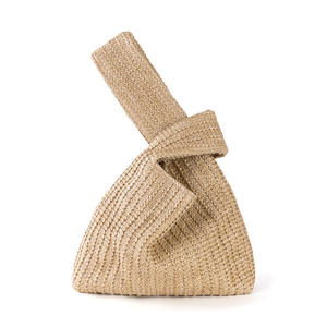 <span class=keywords><strong>Pochette</strong></span> de poignet <span class=keywords><strong>en</strong></span> <span class=keywords><strong>paille</strong></span> crochet d'été de style japonais personnaliser sacs à main et sacs à main noués de luxe simples vintage pour femme - Product Image 3