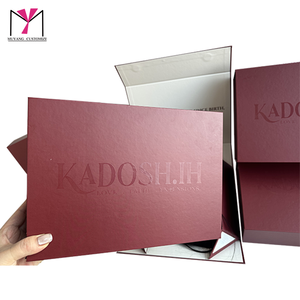 Caja Rígida para Pelucas KADOSHLI con Acabado Mate, Logotipo Personalizado con Estampado en Caliente, Forro de Satén con Cinta, Diseño Rectangular de Alta Gama - Product Image 2