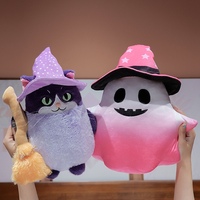 En gros, Poupée en peluche fantôme douce et moelleuse, fantôme dégradé et balai de sorcière avec chat pour décoration festive, cadeau d'Halloween pour enfants