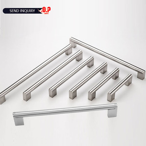 Poignée de <span class=keywords><strong>porte</strong></span> en alliage TOCO avec finition cuivre antique, style indien, barre en <span class=keywords><strong>D</strong></span>, poignée en aluminium mince de type C - Product Image 1