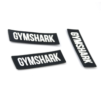 Étiquettes en silicone personnalisées rectangulaires noires avec lettres blanches épaisses, plates, lisses, lavables, durables, pour vêtements, logo de marque en caoutchouc, patchs en silicone