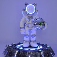 Figurine d'astronaute en fibre de verre, style cyberpunk, décoration moderne, art, ornement de sol, pour vitrine de magasin de luxe