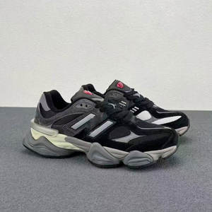 รองเท้าผ้าใบแฟชั่นลำลองแบบสวมใส่ได้ทั้งชายและหญิง รุ่นใหม่คุณภาพสูง ปี 2026 ขายดี ดีไซน์ตาข่ายระบายอากาศ พื้นรองรับแรงกระแทก เหมาะสำหรับฤดูใบไม้ผลิและฤดูใบไม้ร่วง - Product Image 4