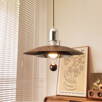 Lampe UFO, luminaire suspendu pour restaurant, lampe suspendue rétro américaine pour chambre à coucher, lampe suspendue de style médiéval pour bar