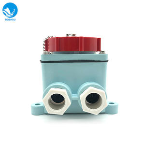 Enchufe Doble Estándar IEC R12-3 Rojo para Iluminación Marina, Enchufes y Tomas Industriales Modelo 792764 - Product Image 3