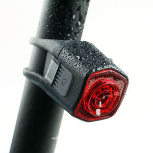 Luz Trasera LED DRL de 50 Lúmenes IPX4 para Ciclismo Nocturno - Luz de Bicicleta Portátil para Ciclismo - Product Image 6