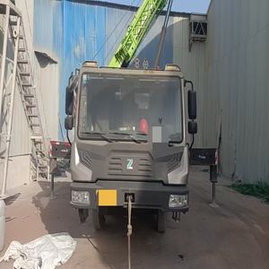 Grue sur camion Zoomlion d'occasion 35T, excellent état de fonctionnement, prix abordable, grue mobile avec moteur, pompe et composants essentiels - Product Image 6
