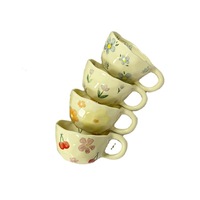 Cangkir Kopi Keramik Lukis Tangan dengan Desain Bunga, Aman untuk Microwave, Mug Kreatif untuk Sarapan dengan Gagang