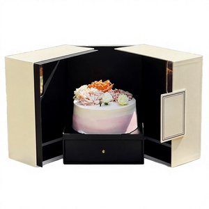 Caja de Regalo de Lujo para Pastel de Cumpleaños de 8 Pulgadas, Caja Rígida Negra de Materiales Reciclados, Personalizable para Cumpleaños y Día de la Madre - Product Image 3