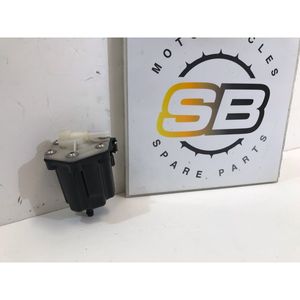 Valvola di sfiato serbatoio compatibile con BMW C 650 GT 2011-2015, componente del sistema di alimentazione moto - Product Image 2