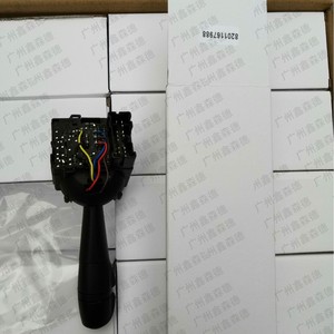 Interruptor Combinado Renault 8201167988 para Control de Luces Direccionales y Faros Delanteros, Pieza de Repuesto - Product Image 3