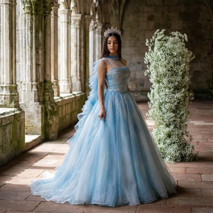 Vestido de Quinceañera Nt21 Azul Claro de Chifón con Apliques y Cuentas, Sin Tirantes, Estilo Maxi, para Jóvenes de 15 Años - Product Image 1