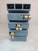 Interruptor Automático de 100A, 3 Polos, Xt1nu3100ayd000xxx, Serie Tmax Xt1, 3P, PLC