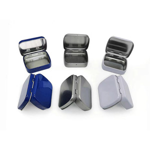 Scatola di Latta Mini con Coperchio a Scatto - Contenitore Ecologico per Caramelle e Gomme da Masticare, Portatile per Scuola, Viaggi e Uso in Movimento - Product Image 1