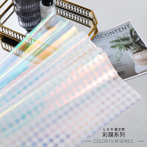 Fábrica al por mayor personalizado Nueva ilusión luciérnaga vidrieras ramo de regalo papel de regalo - Product Image 4