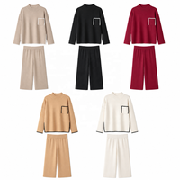 Ensemble deux pièces pull en maille brodé à poches et pantalon large pour femme – Vêtements automne-hiver en gros