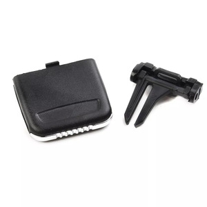 Clips de fixation pour grille d'aération de climatisation Porsche Cayenne 7P5819727A pour remplacement et réparation - Product Image 4
