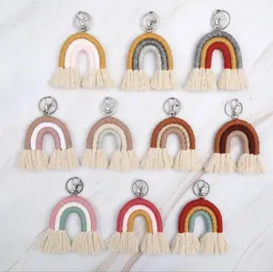 Плетения Rainbow светодиодная подсветка для ключей для женщин в богемном стиле ручной работы брелок для ключей брелок макраме для сумок, брелков, автомобильный Подвесной ювелирные подарки