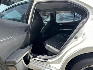 2019สำหรับ Toyota <span class=keywords><strong>Camry</strong></span> Le เบาะหนังซันรูฟแบบพาโนรามาแบบซุปเปอร์คลีนเทอร์โบอัตโนมัติ AWD รถ R18เชื้อเพลิงแบบไฮบริดที่ใช้รถซ้าย - Product Image 6