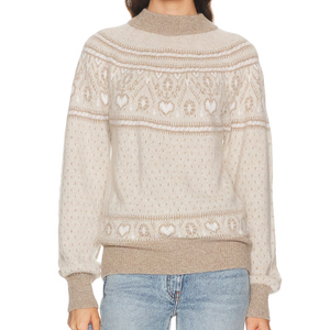 Wisrise OEM & ODM – <span class=keywords><strong>Pull</strong></span> en maille <span class=keywords><strong>col</strong></span> roulé <span class=keywords><strong>beige</strong></span> à motif Fair Isle en forme de cœur pour femme, conception personnalisée - Product Image 1