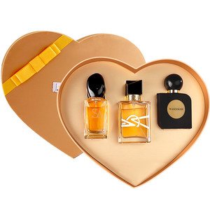 Perfume en Aerosol WARMKISS Black Opium Free Water Love, Fragancia Floral, Tamaño Regular, Caja de Regalo, Juego de Tres Piezas - Product Image 5