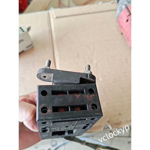 Schmersal Az 16-02zvrk-m20 Usado - Product Image 1
