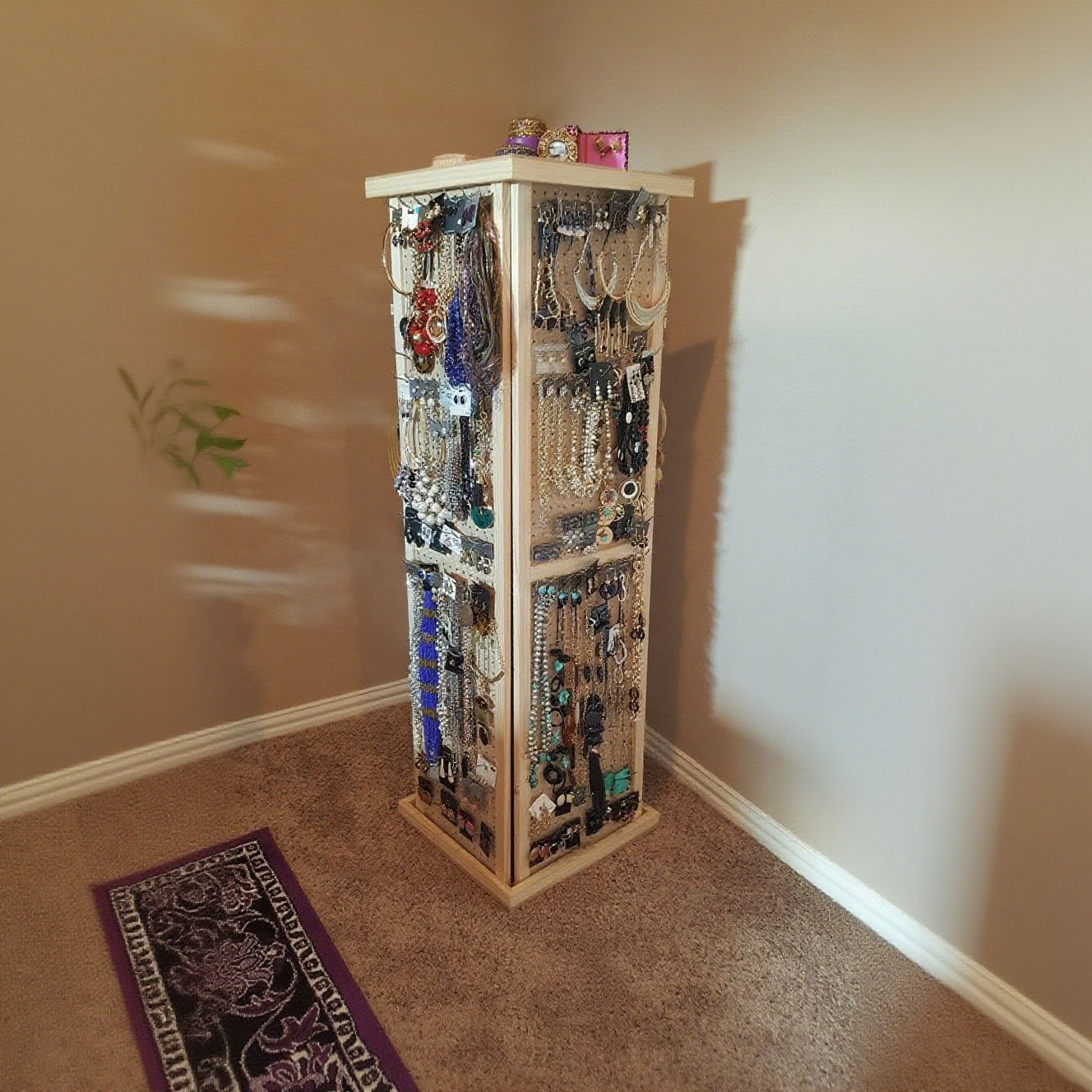 Apache Custom Counter Metal Jewelry Display Stand ForJewelry Store — view 4