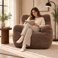 Canapé Teddy en polaire avec dossier capitonné, garni de mousse déchiquetée, livraison compressée pour salon, appartement, décoration intérieure