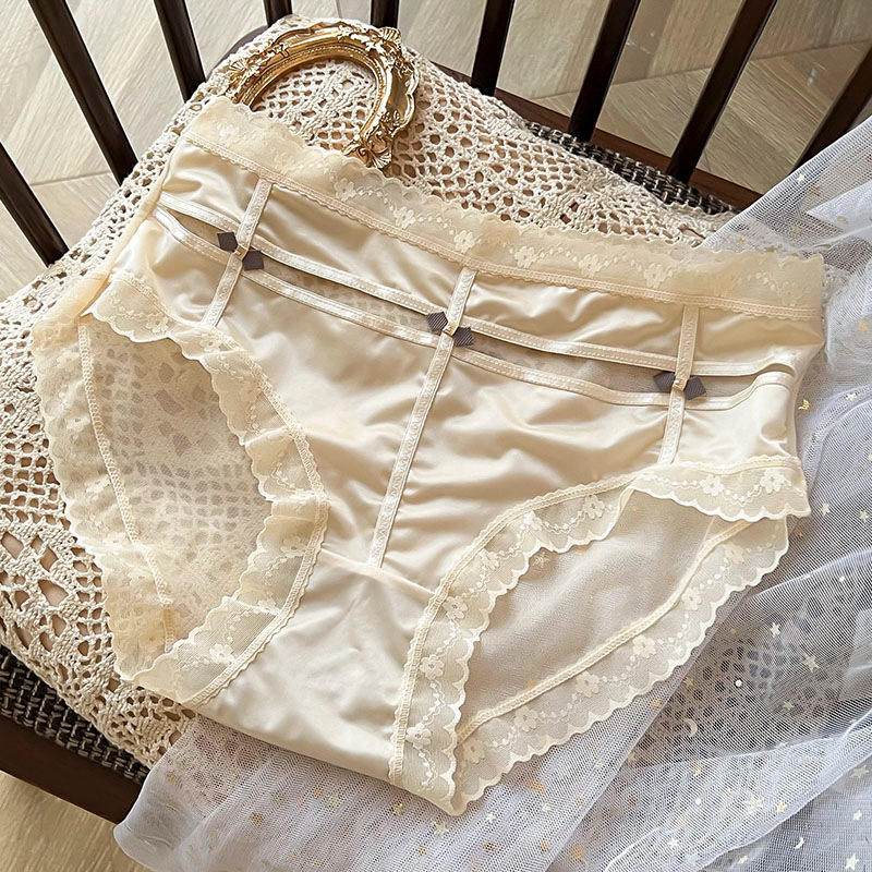 Wholesale Women's Underwear Delicate and Sexy Lace Mesh Triangle Underwear for Women