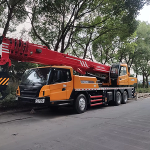 รถเครนไฮดรอลิกเคลื่อนที่ STC250S ขนาด 25 ตัน แบบบูมยืดได้ สำหรับงานก่อสร้างถนนและการยกของในอุตสาหกรรม - Product Image 4