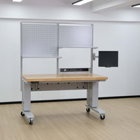 Mesa de Trabajo Eléctrica DETALL ESD con Estantes, Cajones, Iluminación LED y Soluciones de Energía para Ensamblaje Industrial