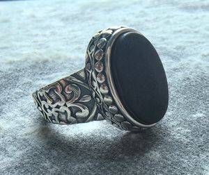 خاتم رجالي إسلامي بتصميم فارسي مخصص، مصنوع يدوياً من الفضة الإسترلينية المطلية ومرصع بحجر عقيق يماني أصلي - Product Image 2