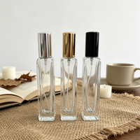 Vente en gros de flacons de parfum en verre transparent carrés à fond épais de 10 ml et 15 ml, flacons de parfum vides rechargeables avec atomiseur