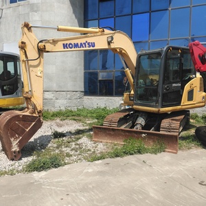 Excavatrice Komatsu PC70 d'occasion à prix abordable, 7 tonnes, mini-excavatrice sur chenilles d'occasion, petite excavatrice de construction à vendre - Product Image 2