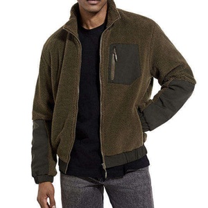 Veste d'hiver en softshell épaisse et douillette pour homme, avec logo personnalisé du fournisseur, confortable et chaude, avec tissu thermique sur le devant - Product Image 1
